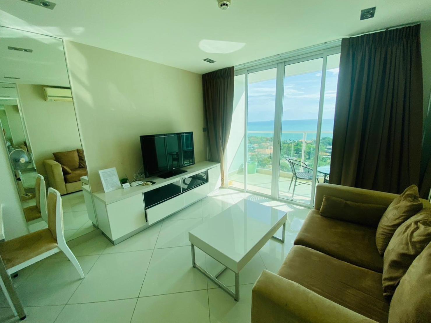 เดอะวิวอพาร์ทเมนต์ บาย พัทยา ซันนี่ เรนทัล Pattaya ห้อง รูปภาพ